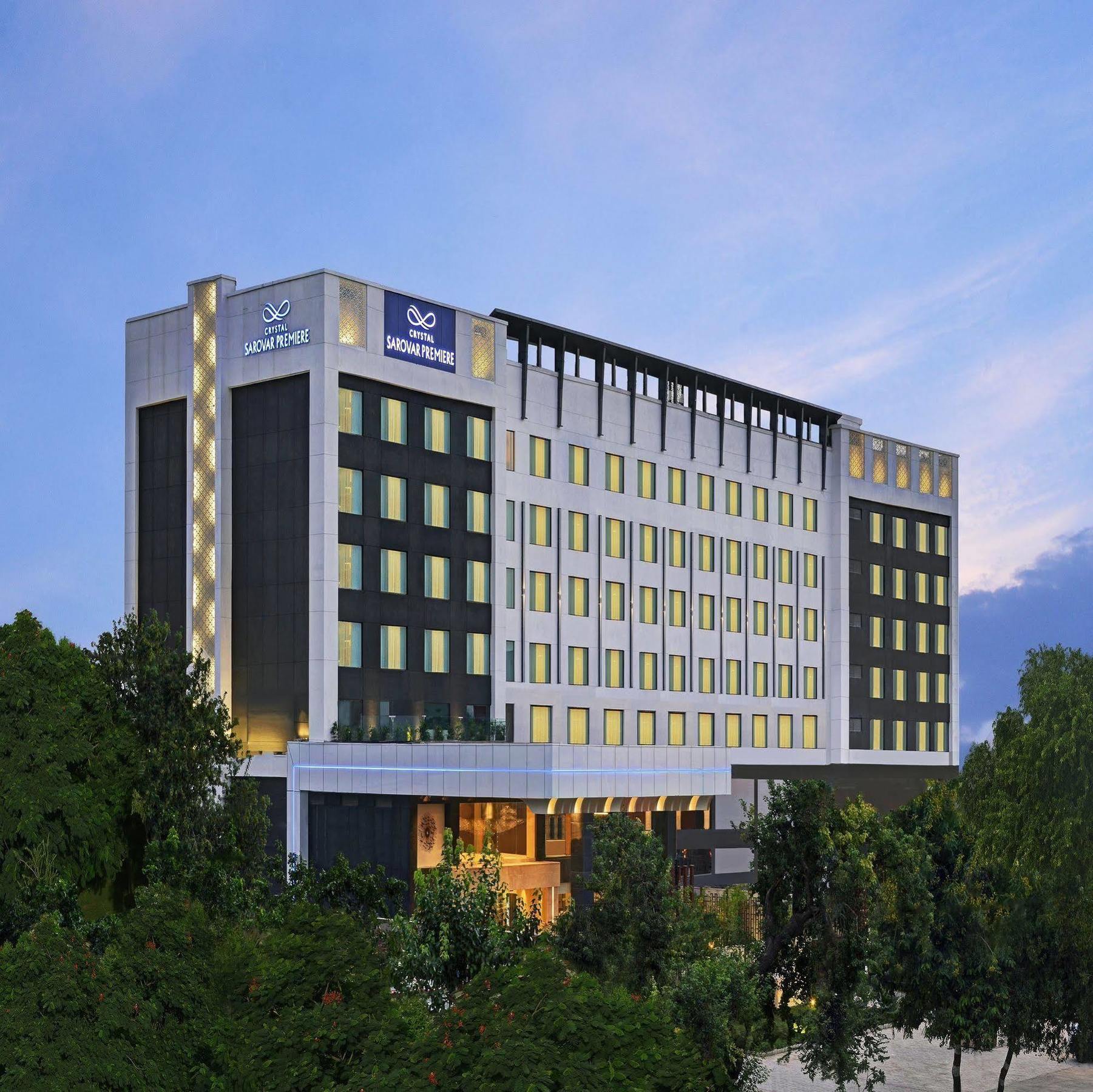 Grand Mercure Agra - An Accor Brand Exteriör bild